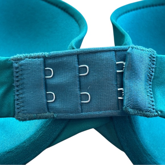 NWOT Montelle Intimates T-Shirt Bra Underwire Emerald Green Jewel 28E Smooth - Picture 7 of 7